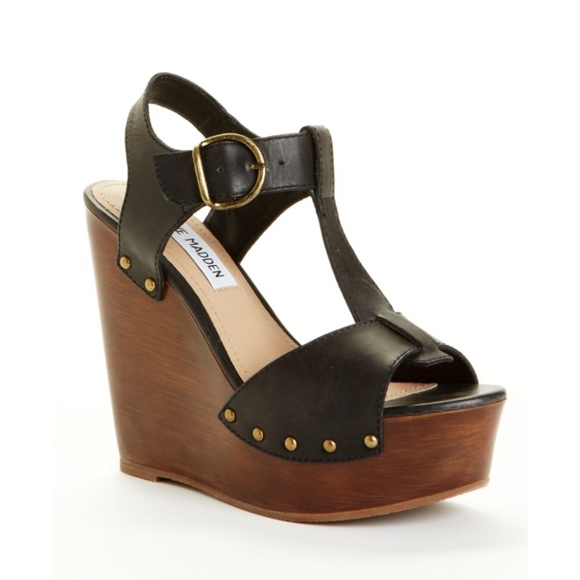 Steve Madden Shoes - Steve Madden WYLIEE black leather wedges